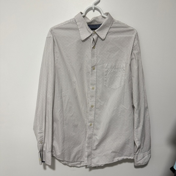 Banana Republic Other - Banana Republic Gray Patterned Men's button down Shirt‎